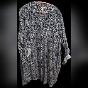 Terra & Sky Navy and White Geometric Woman's Shirt Dress